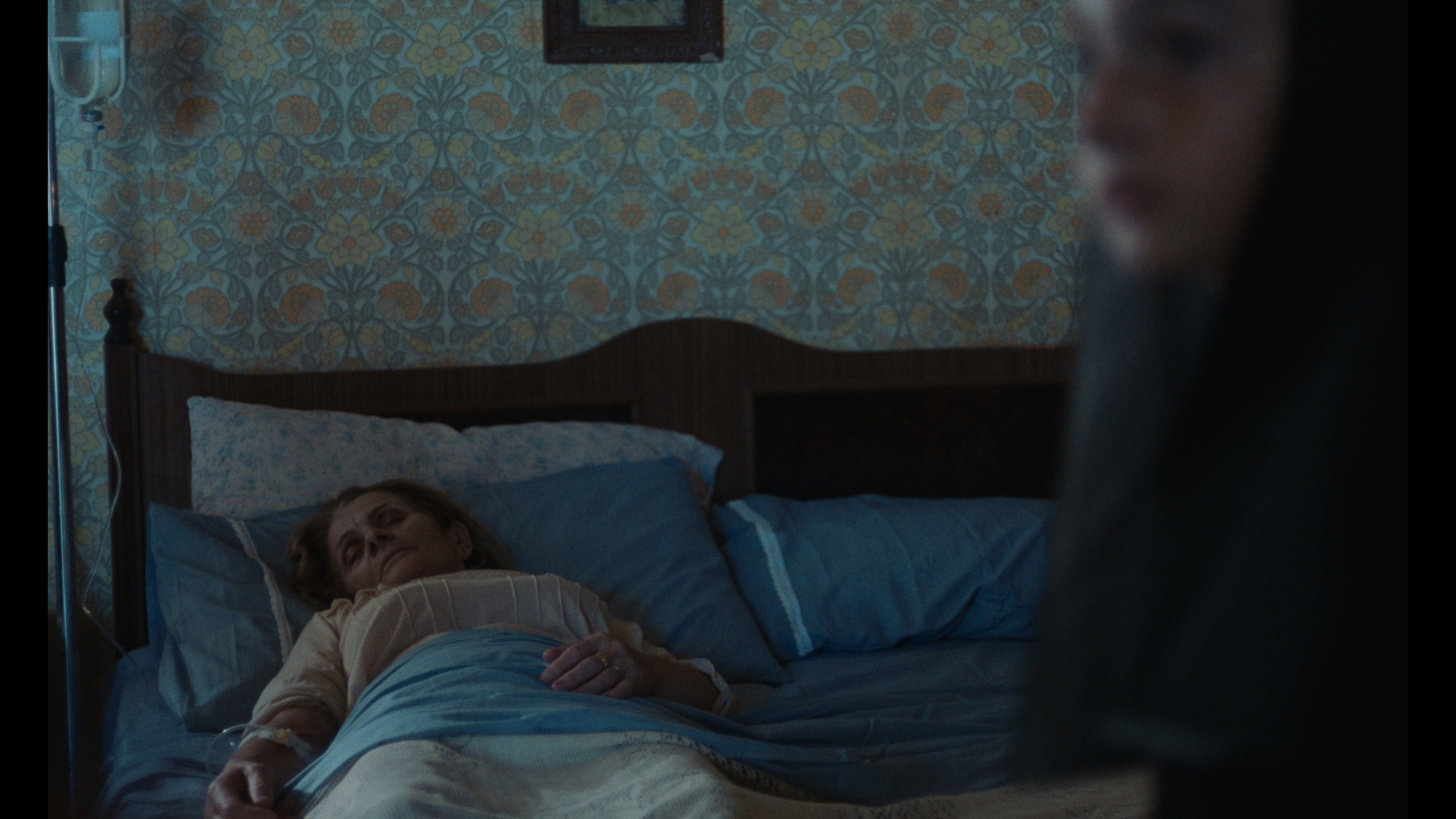 STILLS-SANTA_1.1.8-1
